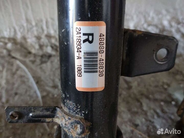 Пневмостойки Lexus RX 300, 330, 350