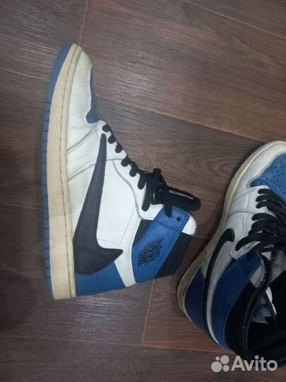 Nike jordan 1 Travis Scoot