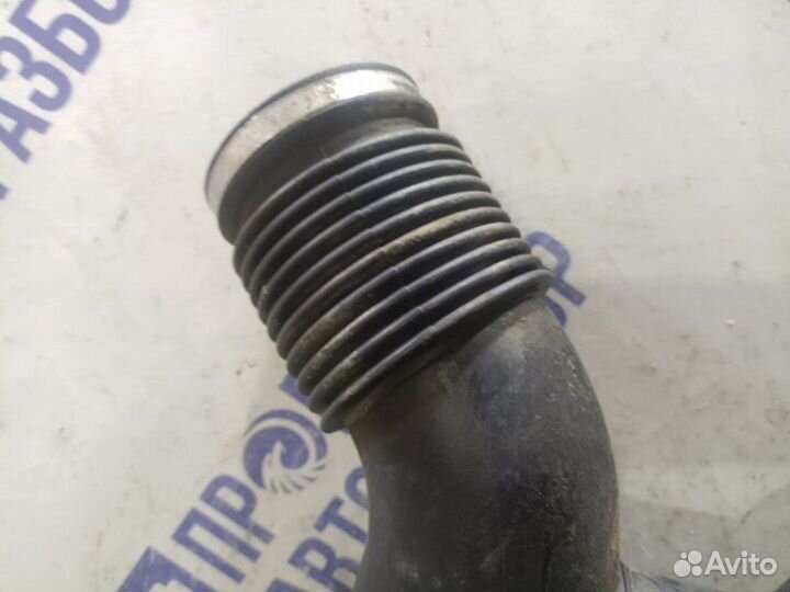 Патрубок воздушного фильтра Bmw X5 кроссовер 3.0