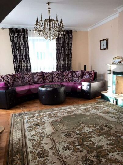 Дом 230 м² на участке 5 сот.