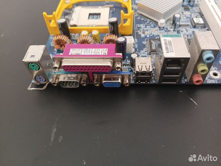 Материнская плата