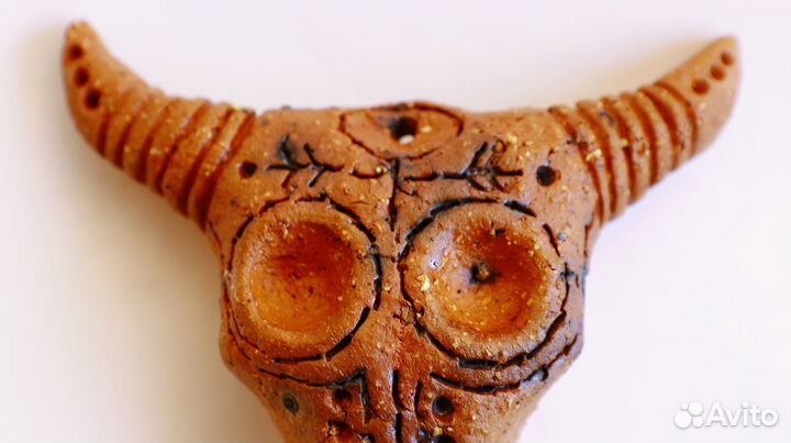 Свистулька. Череп Буйвола