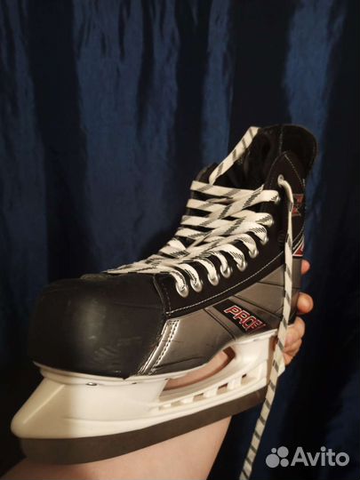 Коньки мужские Profy. Хоккейные. 45 размер