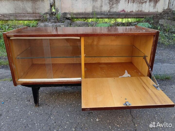 Винтажная тумба хайборд