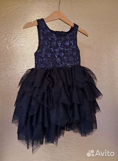 Платье праздничное