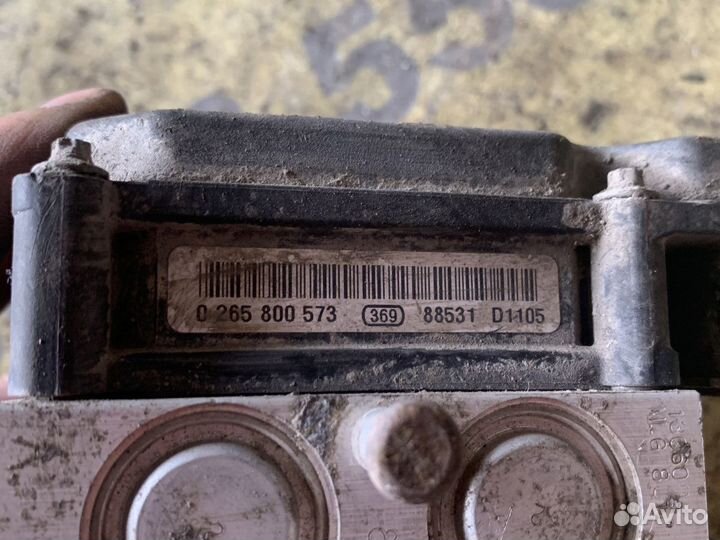 Блок ABS Hyundai Elantra HD