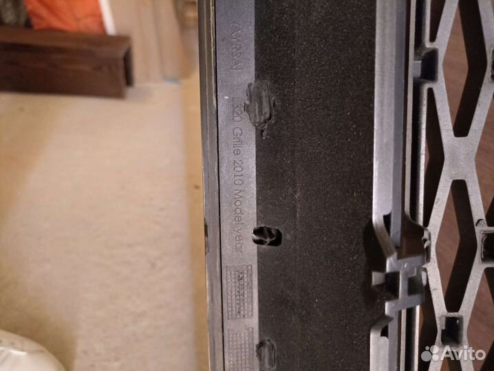 Решётка радиатора ренж ровер спорт 2