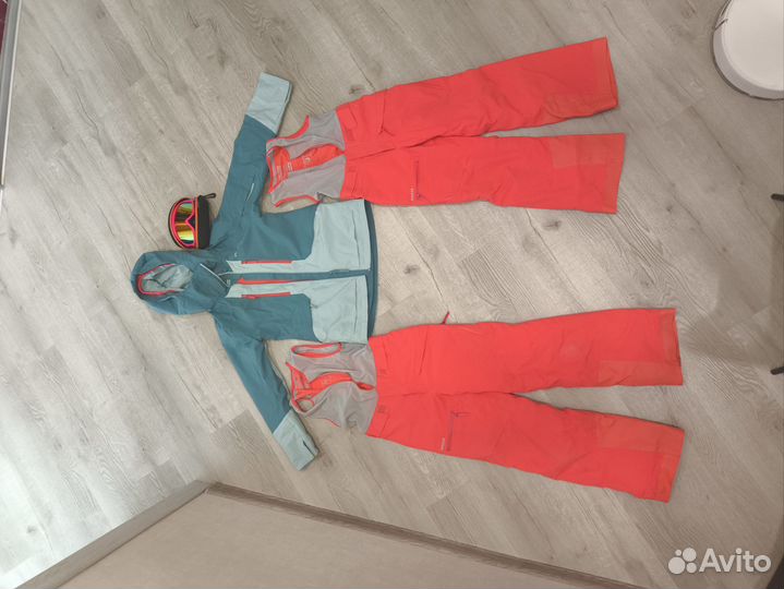 Горнолыжный костюм для девочки