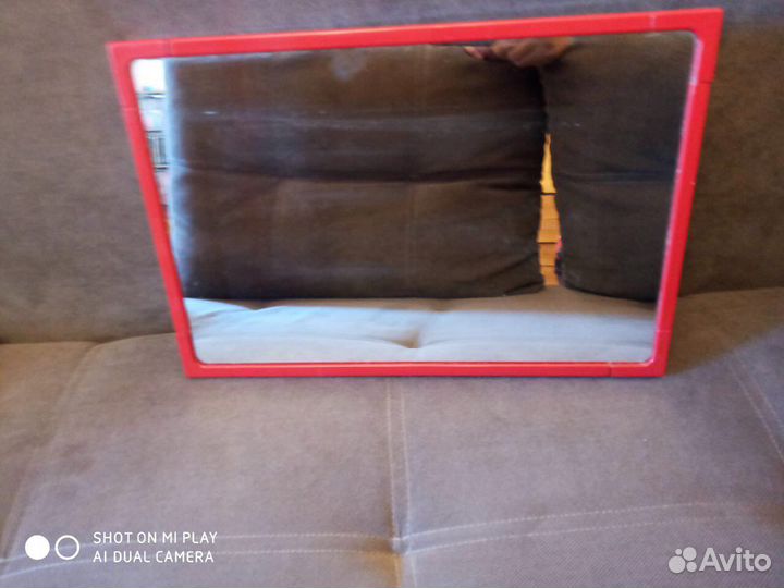 Зеркало для ванной комнаты