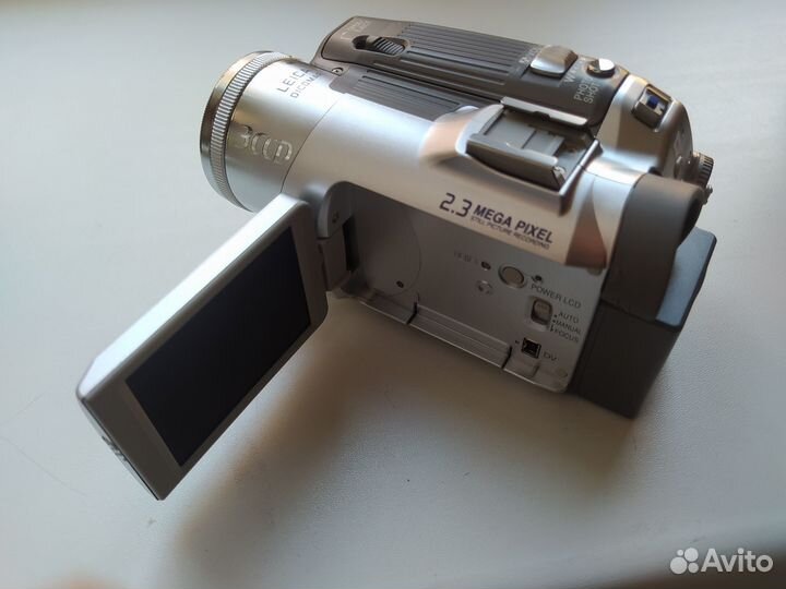 Видеокамера Panasonic NV-GS150