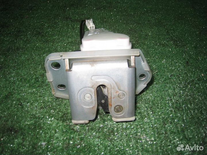 Замок крышки багажника fiat Sedici 2007