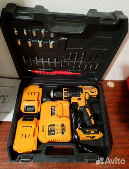 Шуруповерт dewalt 26v ударный + набор бит