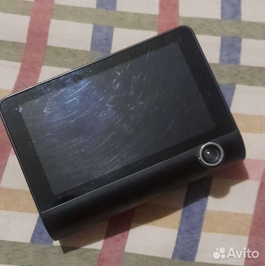 Видеорегистратор с 3 камерами