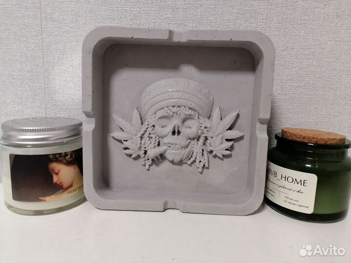 Пепельца из бетона