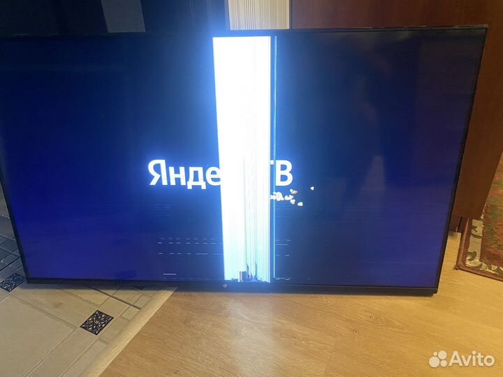 Продам телевизор на запчасти