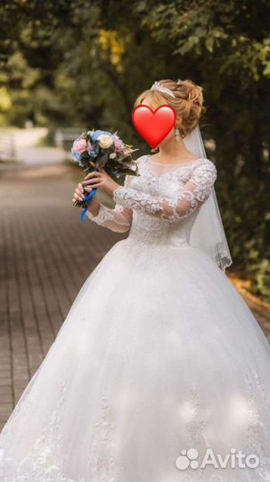 Свадебное платье