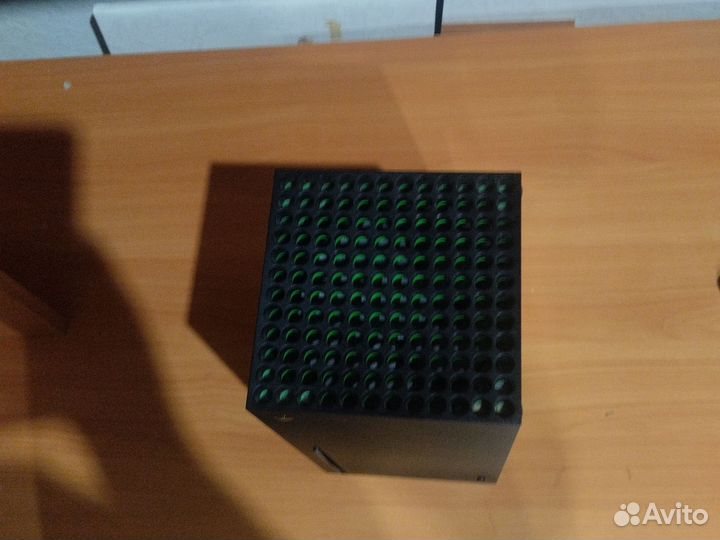 Продам х бокс