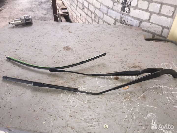 Поводки для дворников рено каптюр