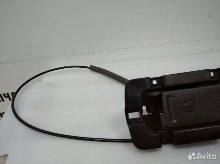 Ручка складывания сиденья правая Hyundai Tucson 4