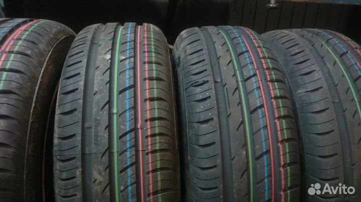Viatti Strada Asimmetrico V-130 205/55 R16