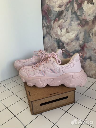 Женские кроссовки Patrol (розовые)