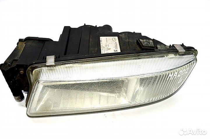 Противотуманная фара, левая MAN TGX 18.400 (01.07)