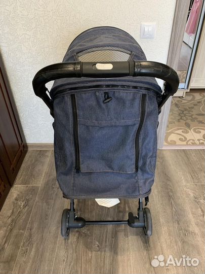Прогулочная коляска indigo
