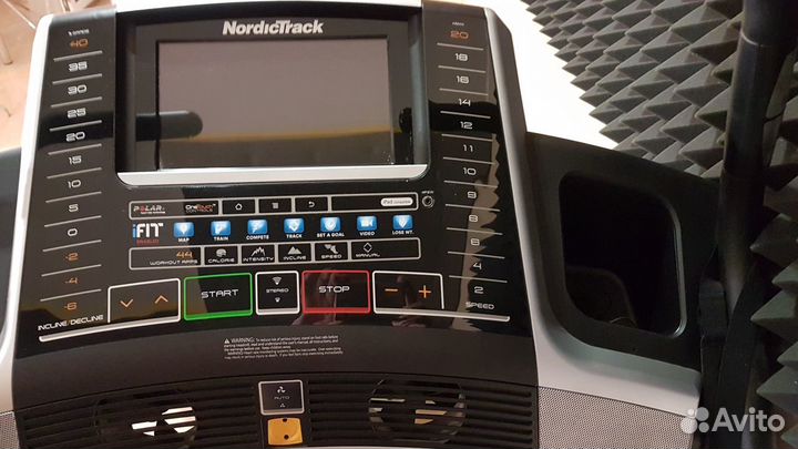 Профессиональная беговая дорожка Nordic Track X9