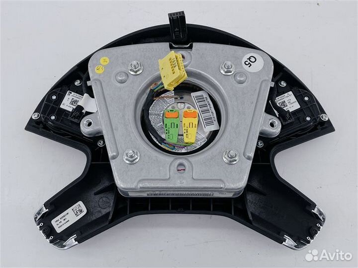 Подушка безопасности водителя Mercedes-Benz E350