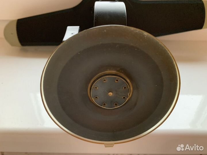 Автодержатель Perfeo-703 для планшета 9