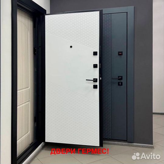 Толстая входная дверь с отличной шумоизоляцией