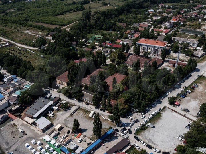 Гостиница, 1500 м²