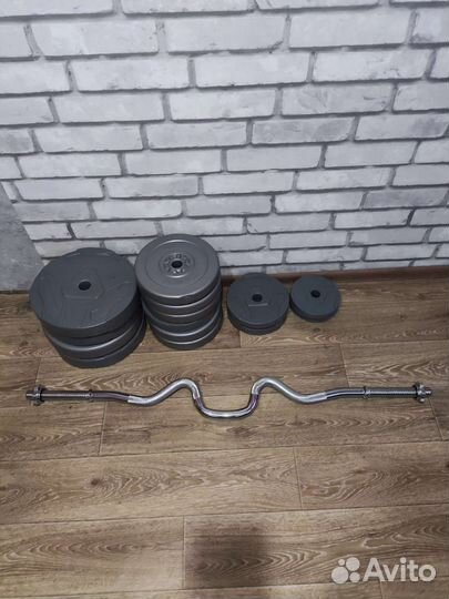 Скамья для жима со стойками и штангой бу