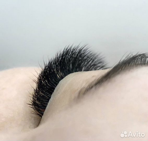 Наращивание ресниц качественно