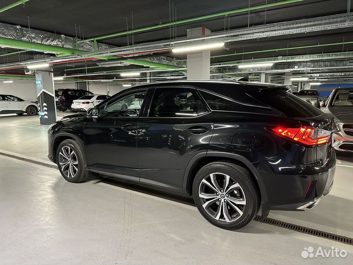 Lexus RX 2.0 AT, 2018, 140 000 км