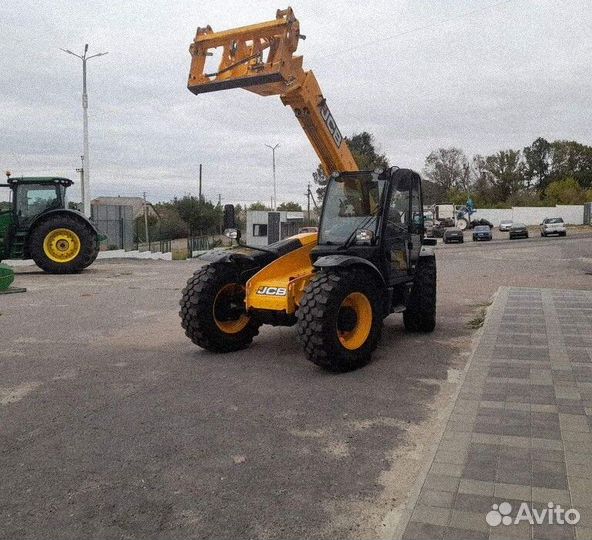 Телескопический погрузчик JCB 531-70 Agri Super, 2012
