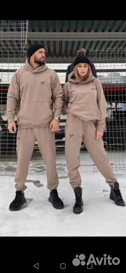 Спортивные костюмы муж + жена