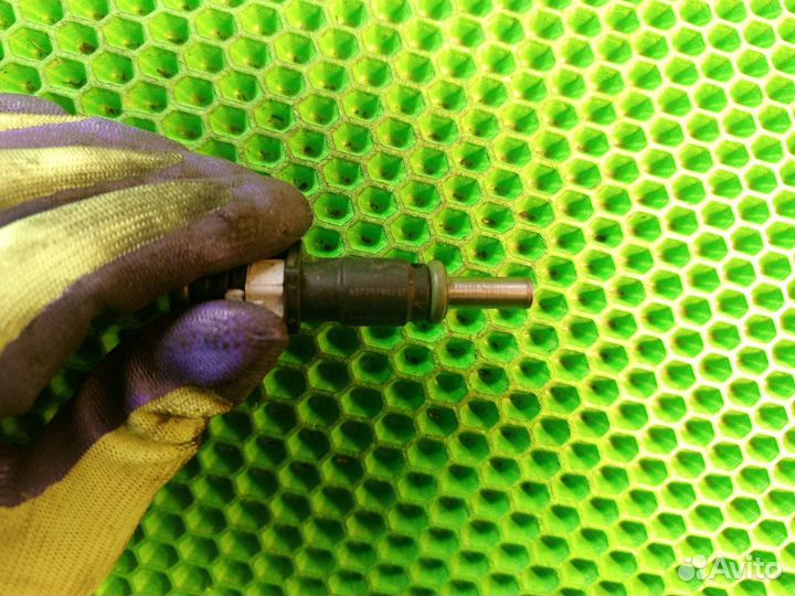 Форсунка топливная Mercedes-Benz E-Класс