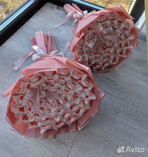 Съедобный букет из сладостей