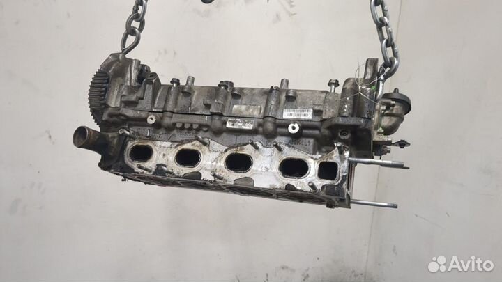Головка блока (ГБЦ) Opel Insignia, 2010