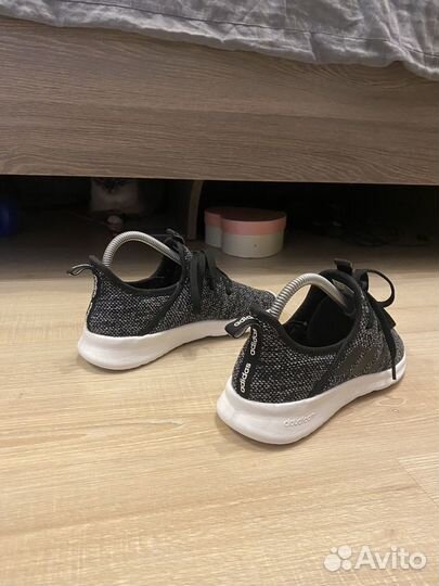 Кроссовки Adidas cloudfoam размер 36.5 оригинал