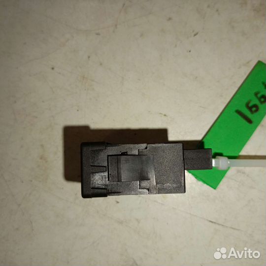 Кнопка регулировки фар Peugeot 308