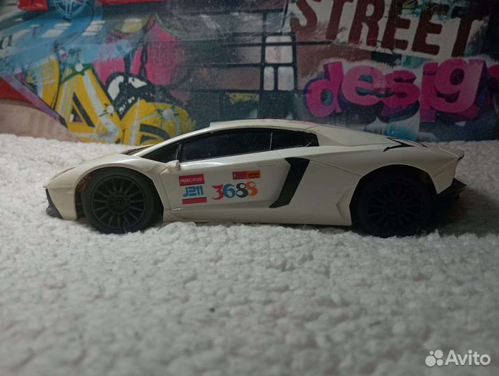 Машинка на пульте управления для ребенка