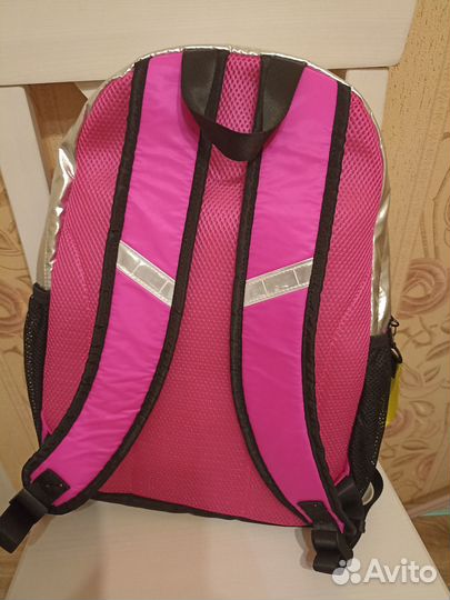 Школьный рюкзак