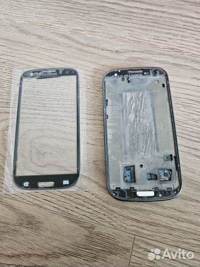 Samsung Galaxy S III GT-I9300, 32 ГБ