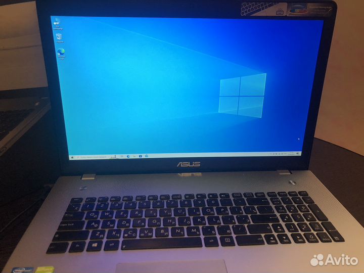 Ноутбук Asus N76v 17.3