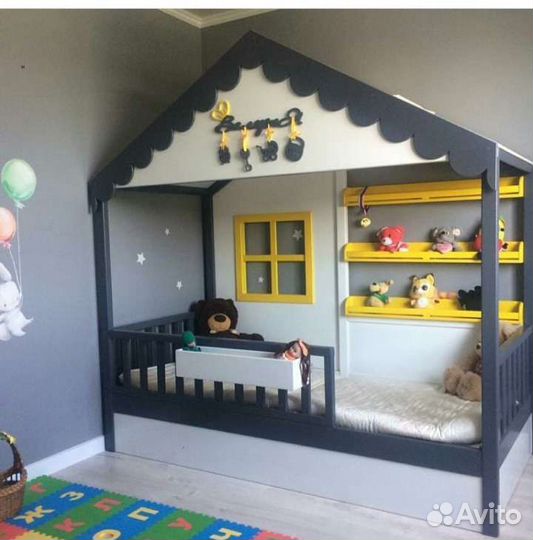 Кровать домик