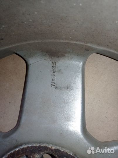 Диск литой Вольво S40 S60 S80 8698637 30647089