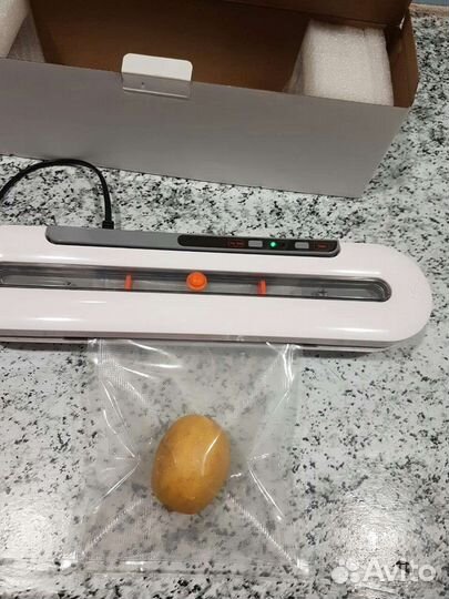 Вакуумный упаковщик вакууматор