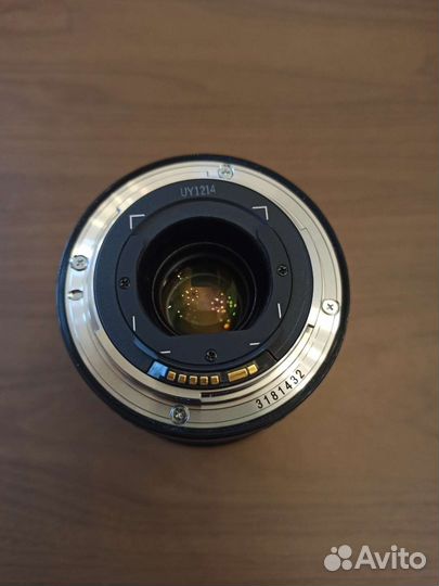 Объектив Canon EF 17-40mm f/4L USM